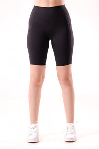 SHORT CYCLISTE