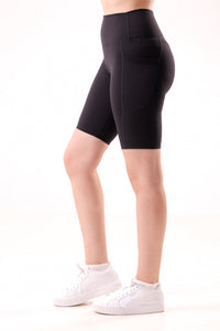 SHORT CYCLISTE